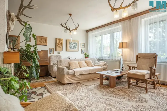 Pronájem rodinného domu, Náměšť nad Oslavou, Zámek, 207 m2