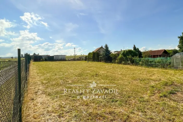 Prodej pozemku pro bydlení, Strančice - Svojšovice, 1579 m2