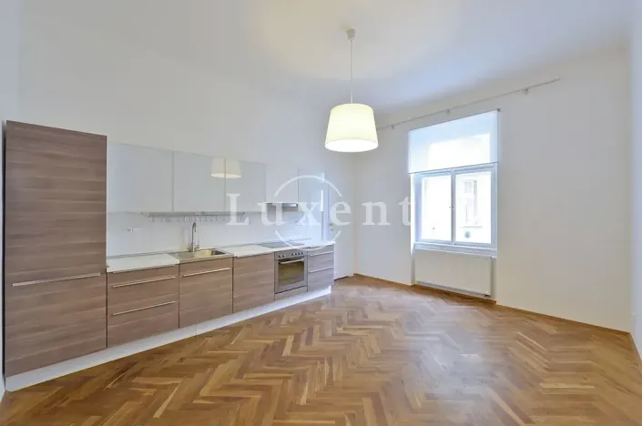 Pronájem bytu 3+kk, Praha - Vinohrady, náměstí Jiřího z Poděbrad, 93 m2