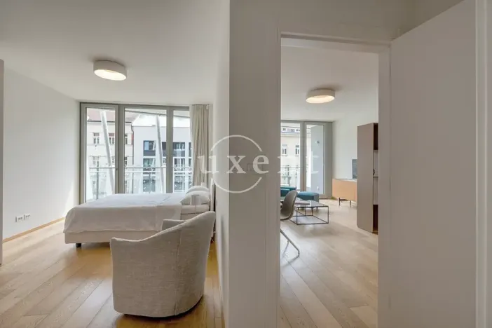 Pronájem bytu 2+kk, Praha, Holečkova, 74 m2
