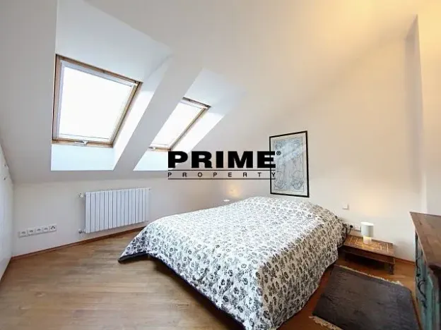 Pronájem bytu 3+kk, Praha - Nové Město, Odborů, 96 m2