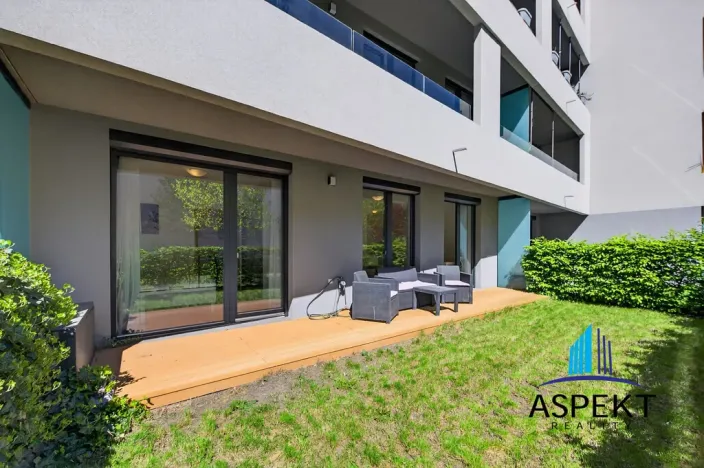 Pronájem bytu 2+kk, Praha - Holešovice, Dělnická, 52 m2