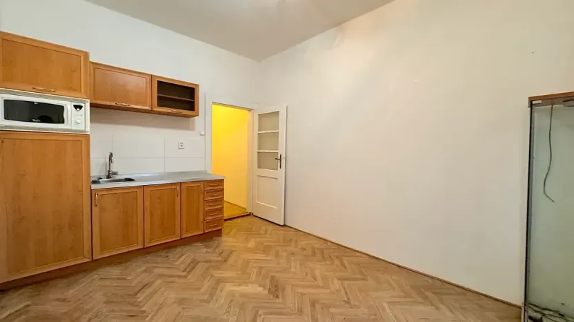 Pronájem bytu 1+kk, Brno, Venhudova, 22 m2