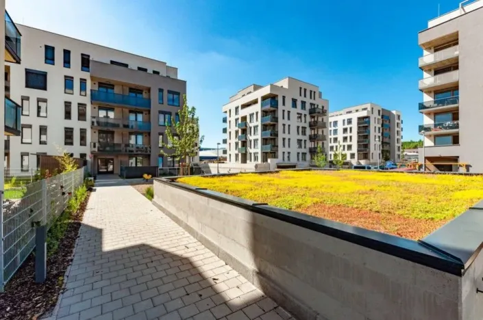 Pronájem bytu 1+kk, Praha - Hloubětín, Waltariho, 38 m2