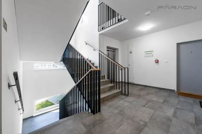 Pronájem bytu 3+kk, Praha - Uhříněves, Ke kříži, 76 m2