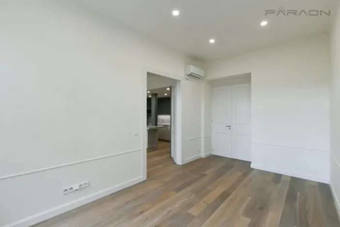 Pronájem bytu 4+kk, Praha - Vinohrady, náměstí Jiřího z Poděbrad, 107 m2
