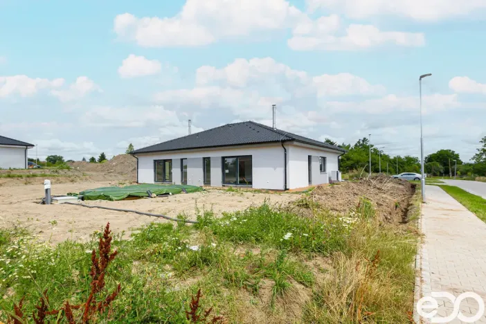 Prodej rodinného domu, Dalovice, 102 m2