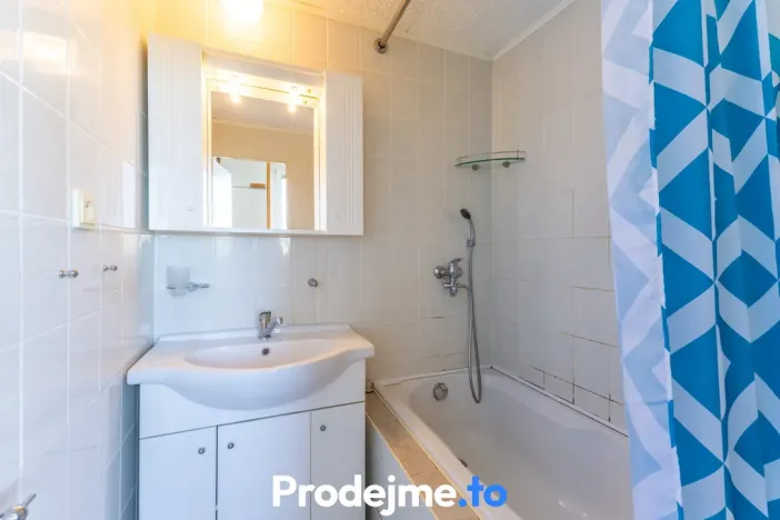 Prodej bytu 3+1, Znojmo, Pod Soudním vrchem, 74 m2