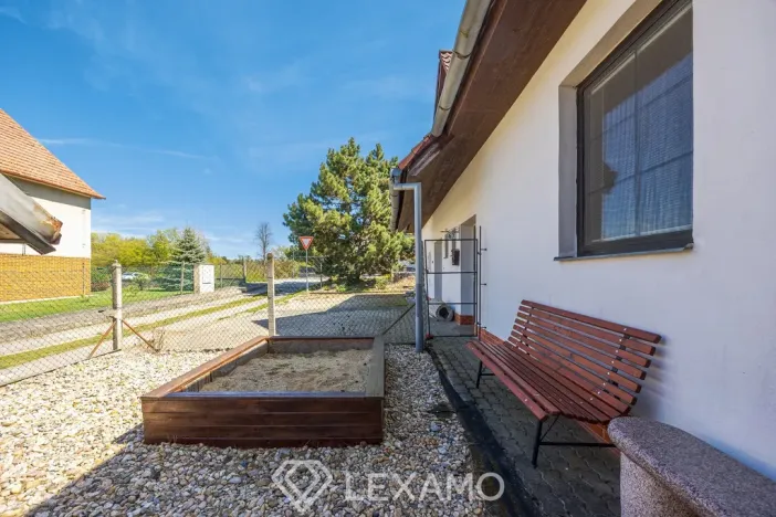 Prodej rodinného domu, Bítov, 150 m2