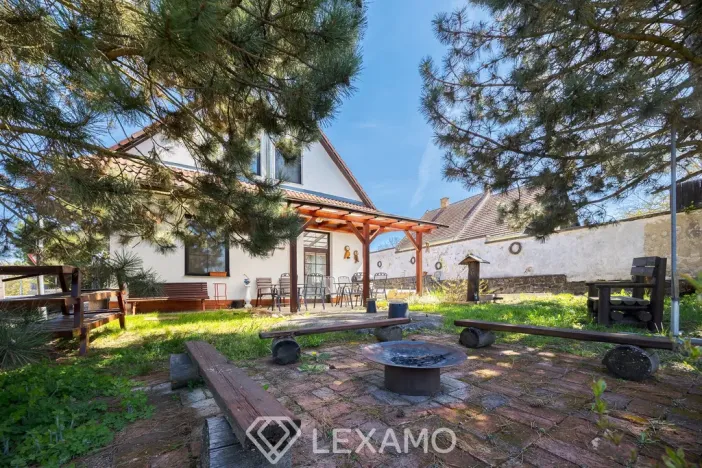 Prodej rodinného domu, Bítov, 150 m2