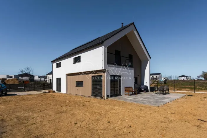 Prodej domu na klíč, Vysoký Újezd, U Křížku, 183 m2
