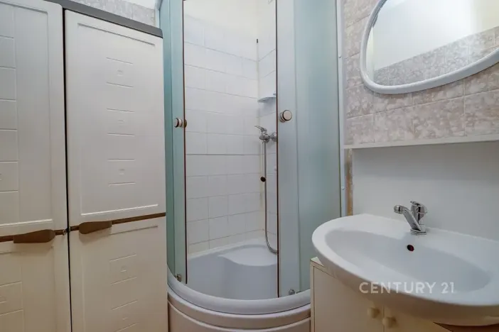 Pronájem bytu 2+1, Praha - Žižkov, Pod lipami, 52 m2