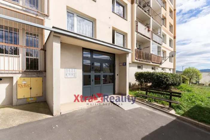 Prodej bytu 2+1, Ústí nad Labem - Severní Terasa, Jizerská, 62 m2