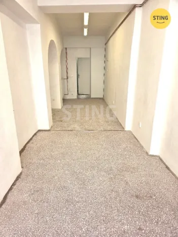 Pronájem obchodního prostoru, Opava, Ostrožná, 25 m2