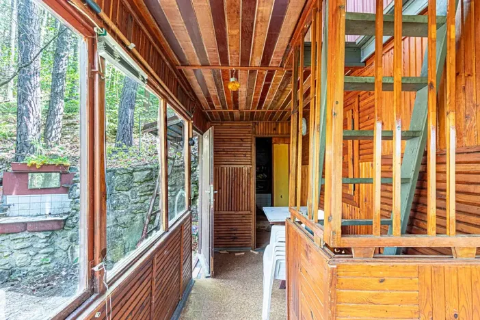 Prodej chaty, Bělá pod Bezdězem, Za Hlučovem, 49 m2