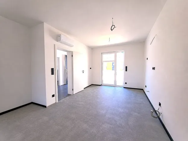 Prodej bytu 4+kk, Stochov, náměstí u dubu, 110 m2