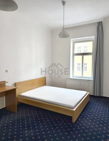 Pronájem bytu 1+1, Praha - Nusle, Slavojova, 33 m2