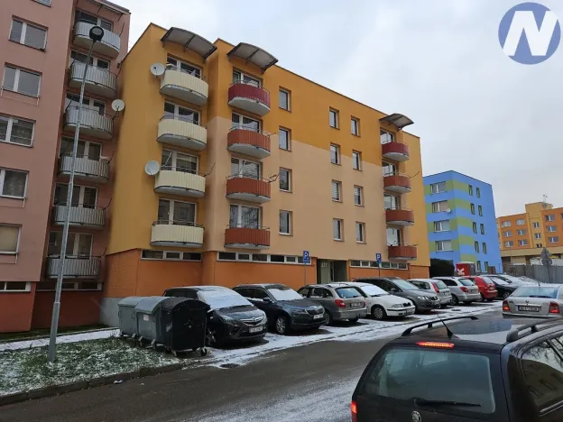 Prodej bytu 3+1, Volary, Sídl. Míru, 72 m2