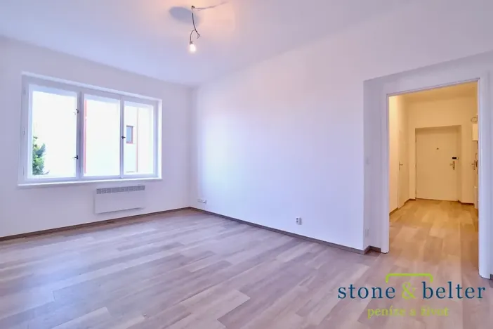 Pronájem bytu 1+1, Praha - Košíře, Musílkova, 42 m2