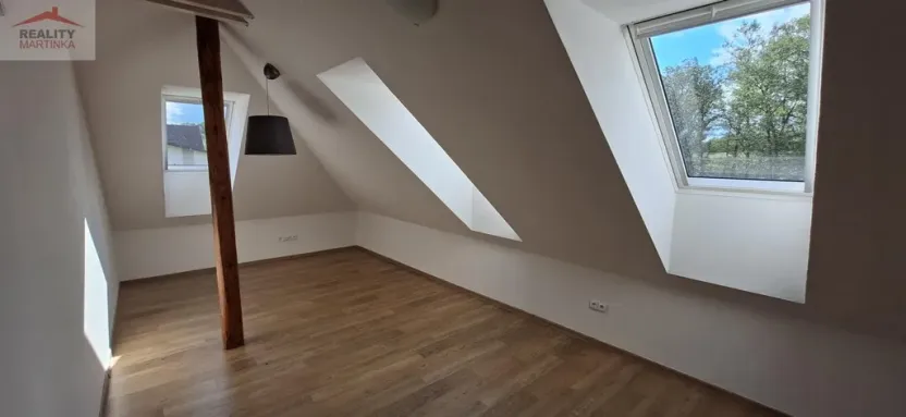 Pronájem bytu 3+1, Valašské Meziříčí - Bynina, 57 m2