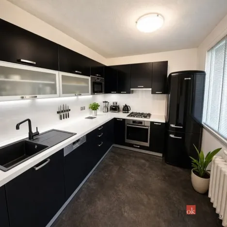 Prodej bytu 3+kk, Praha - Karlín, U Sluncové, 78 m2