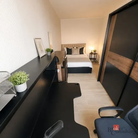 Prodej bytu 3+kk, Praha - Karlín, U Sluncové, 78 m2