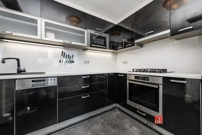 Prodej bytu 3+kk, Praha - Karlín, U Sluncové, 78 m2