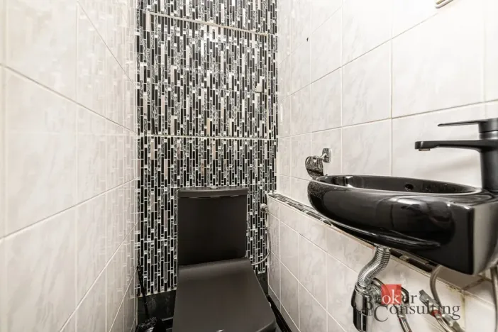 Prodej bytu 3+kk, Praha - Karlín, U Sluncové, 78 m2