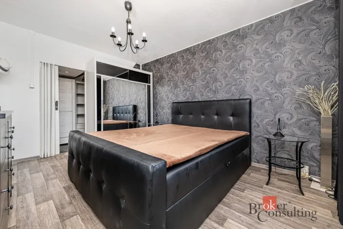 Prodej bytu 3+kk, Praha - Karlín, U Sluncové, 78 m2