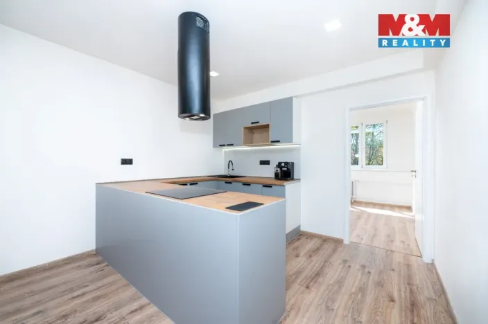 Prodej bytu 3+kk, Frýdek-Místek, Pionýrů, 74 m2
