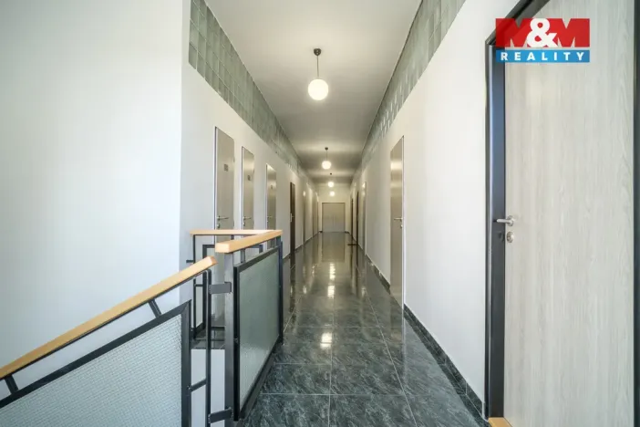 Prodej obchodního prostoru, Kadaň, Polní, 1200 m2
