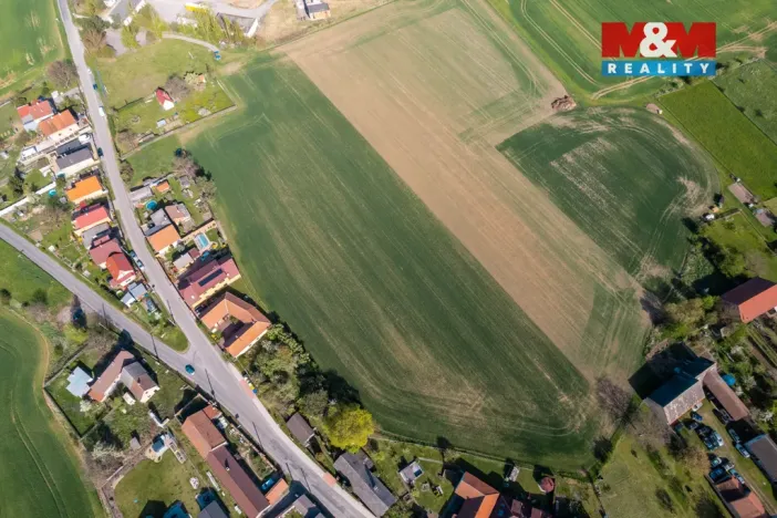 Prodej pozemku pro bydlení, Chlustina, 25961 m2