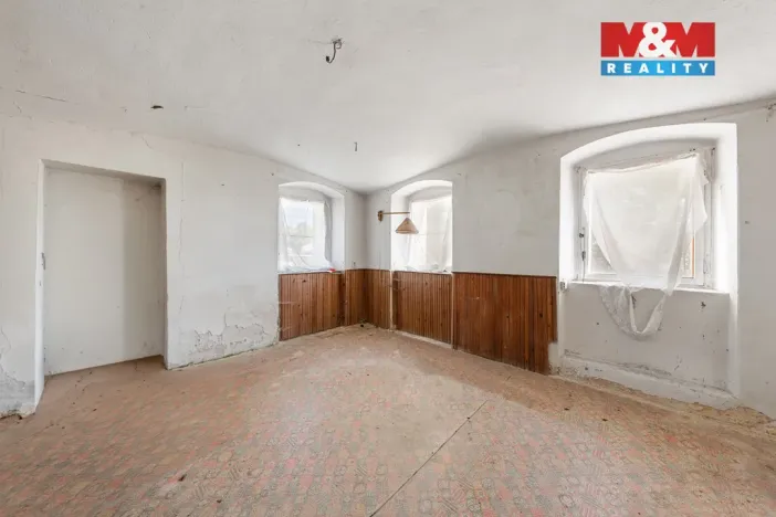 Prodej rodinného domu, Libouchec - Knínice, 180 m2