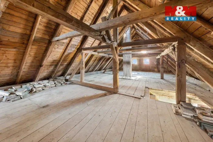Prodej rodinného domu, Libouchec - Knínice, 180 m2
