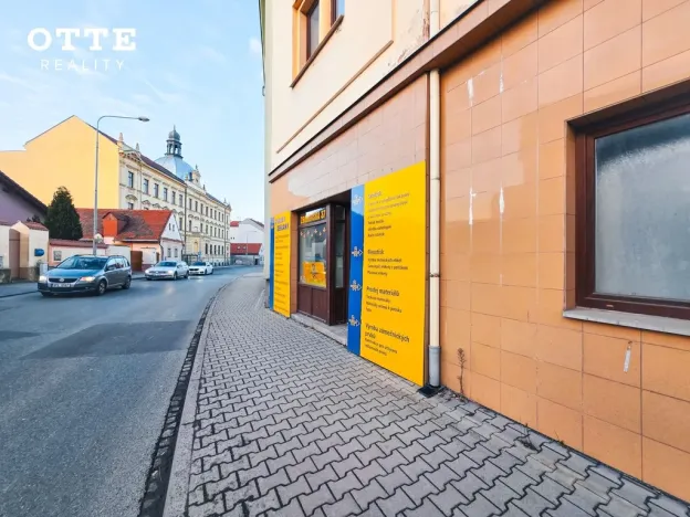 Pronájem obchodního prostoru, Plzeň, Zborovská, 53 m2
