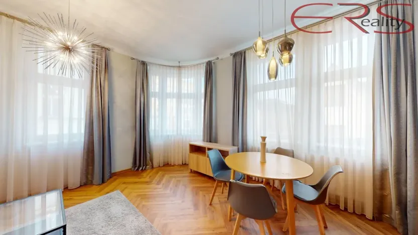 Pronájem bytu 2+kk, Jablonec nad Nisou, Komenského, 50 m2