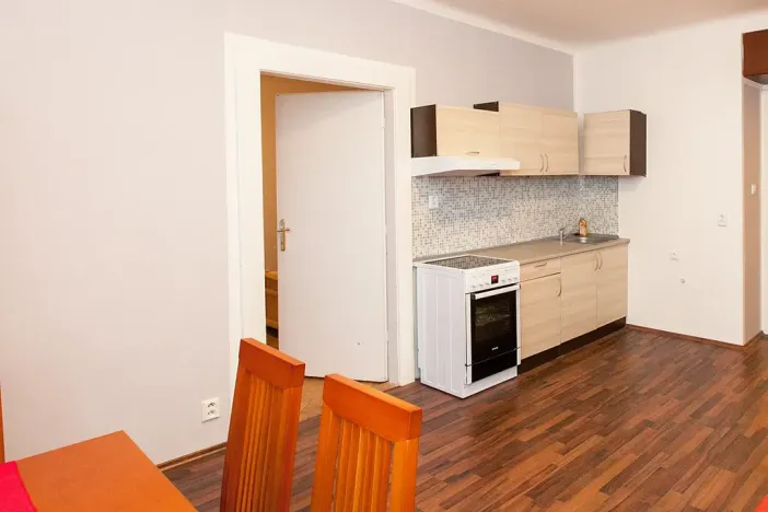 Pronájem bytu 2+kk, Praha - Dejvice, Koulova, 56 m2