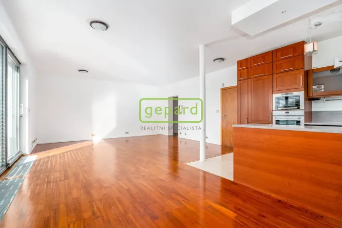 Prodej vily, Kounice, 636 m2