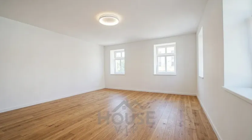 Prodej bytu 1+kk, Nučice, 52 m2