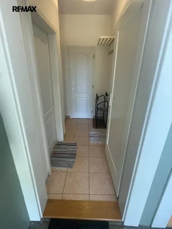 Pronájem bytu 2+kk, Praha - Žižkov, U kněžské louky, 50 m2