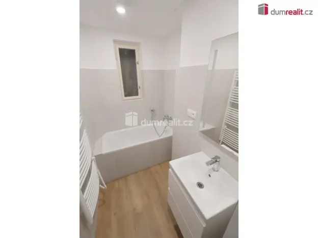 Pronájem bytu 2+kk, Praha - Vinohrady, Mrštíkova, 57 m2