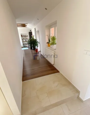 Pronájem bytu 2+1, Praha, Kutnohorská, 68 m2