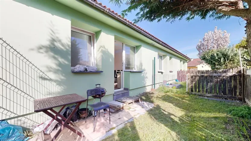 Prodej bytu 1+1, Horoměřice, B. Němcové, 36 m2