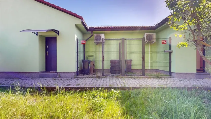 Prodej bytu 1+1, Horoměřice, B. Němcové, 36 m2