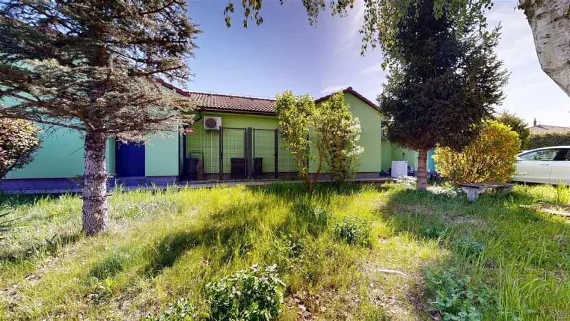 Prodej bytu 1+1, Horoměřice, B. Němcové, 36 m2