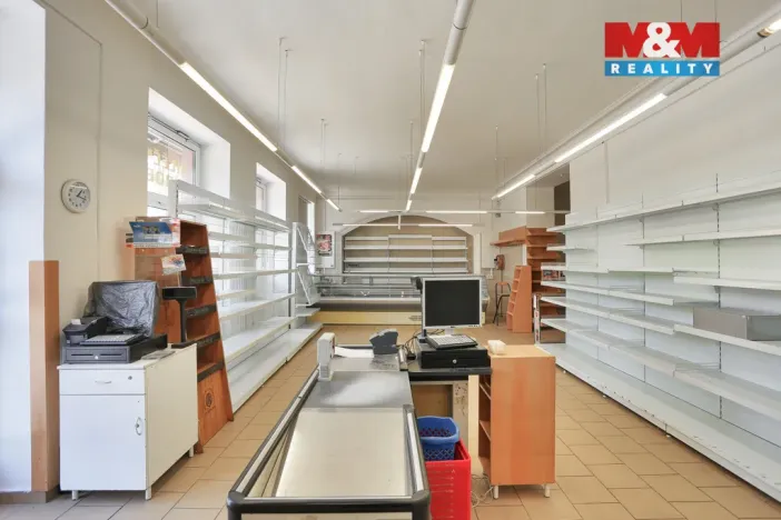 Pronájem obchodního prostoru, Český Těšín, náměstí ČSA, 110 m2