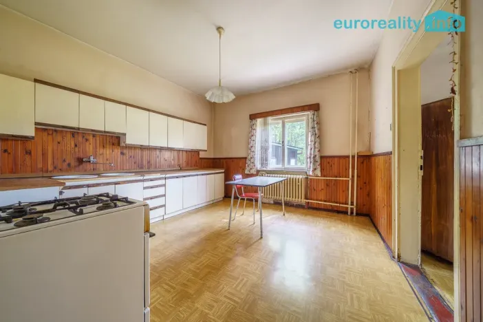Prodej rodinného domu, Kraslice, Čs. armády, 180 m2