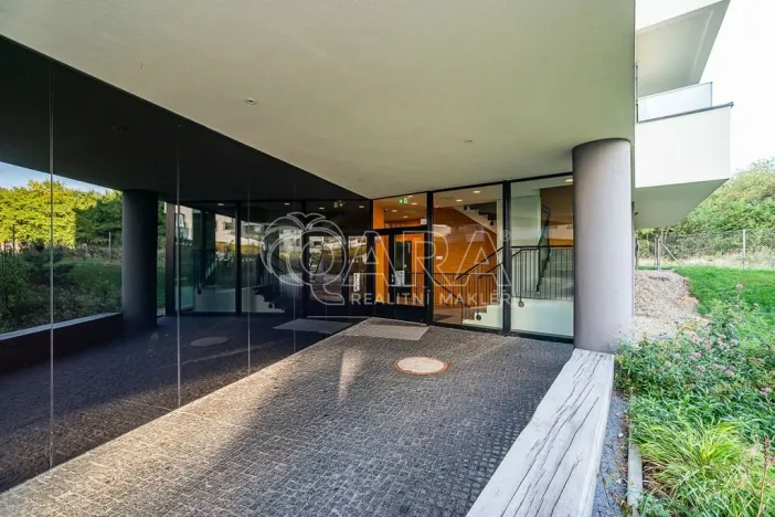 Pronájem bytu 2+kk, Praha - Stodůlky, Ferrariho, 60 m2