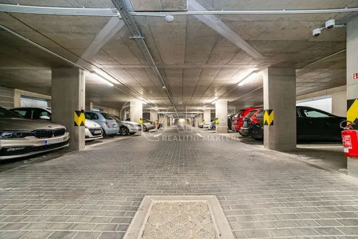 Pronájem bytu 2+kk, Praha - Stodůlky, Ferrariho, 60 m2