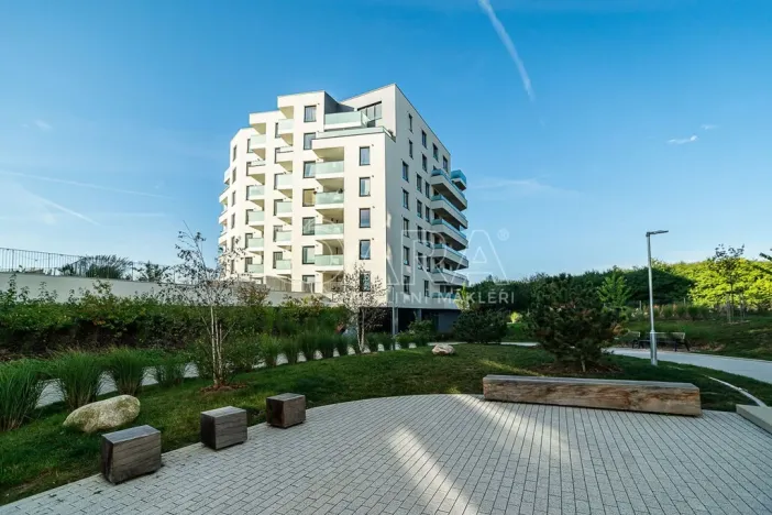 Pronájem bytu 2+kk, Praha - Stodůlky, Ferrariho, 60 m2